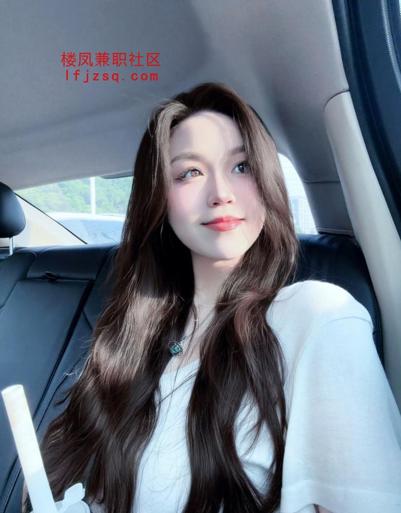 佛山妖娆诱惑气质美女
