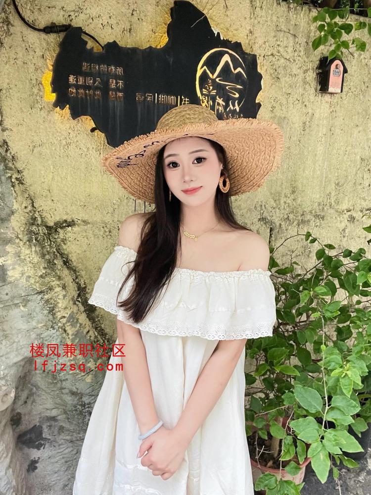 高颜值大长腿气质小姐姐