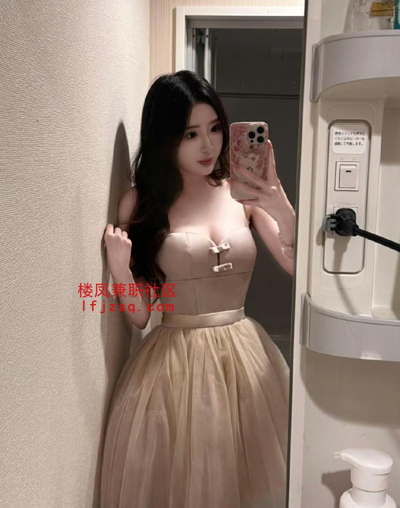 天河妹子下面特紧，淫水还很多
