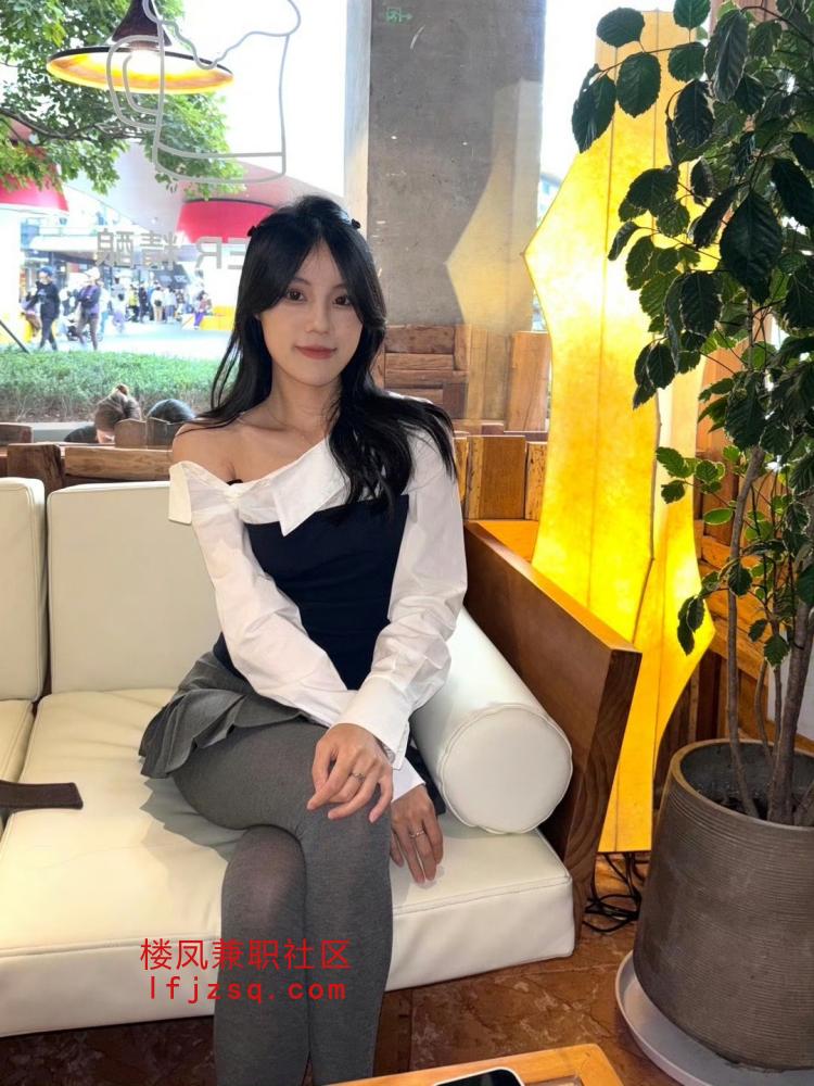 淄博黑丝气质惹火尤物