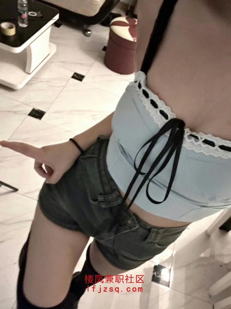 海口放荡女友迷离淫荡