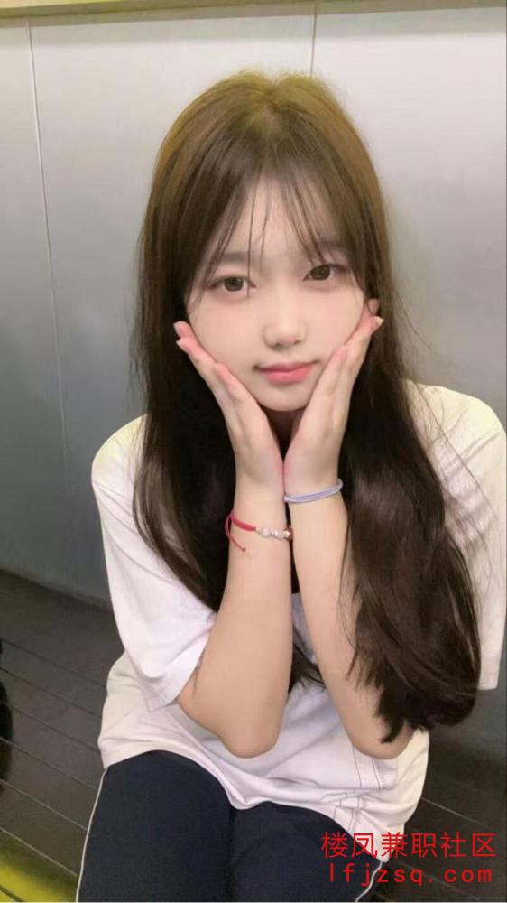 昆明服务系紧致多汁少妇〈提供私人公寓〉