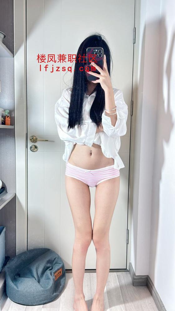 反差巨乳娜娜颜值高挑身材