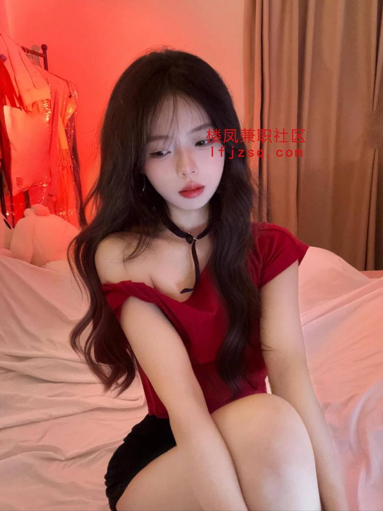 反差萌新妹子可甜可咸各种姿势
