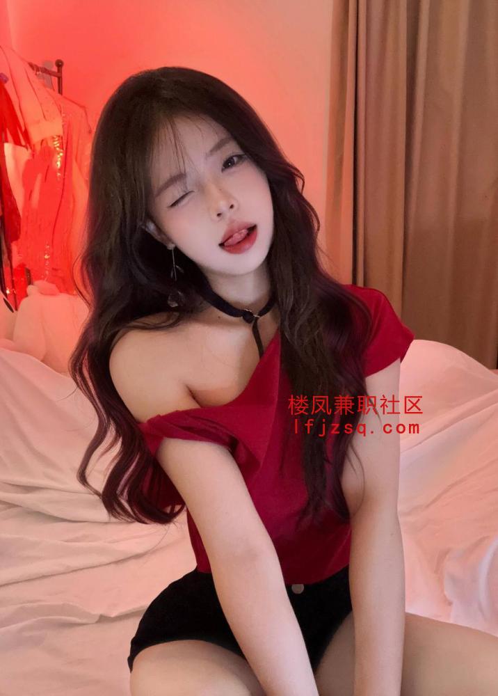 反差萌新妹子可甜可咸各种姿势