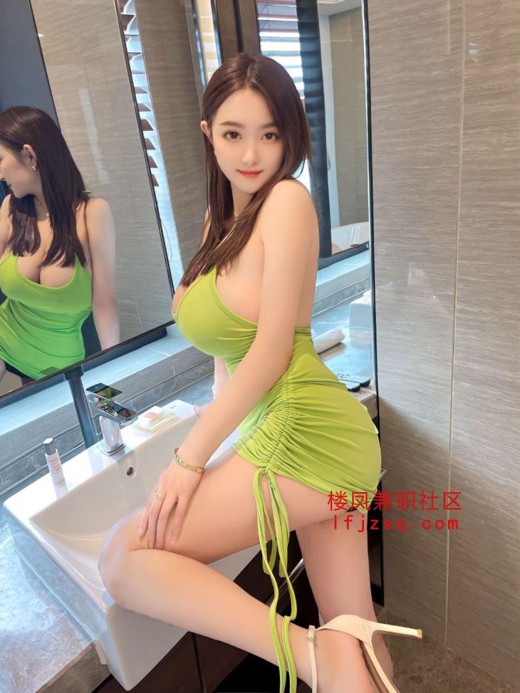 杭州上城天然巨乳妹