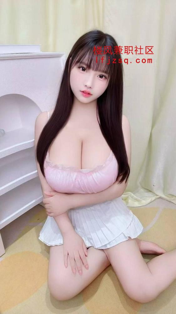 丰满性感老师可双飞