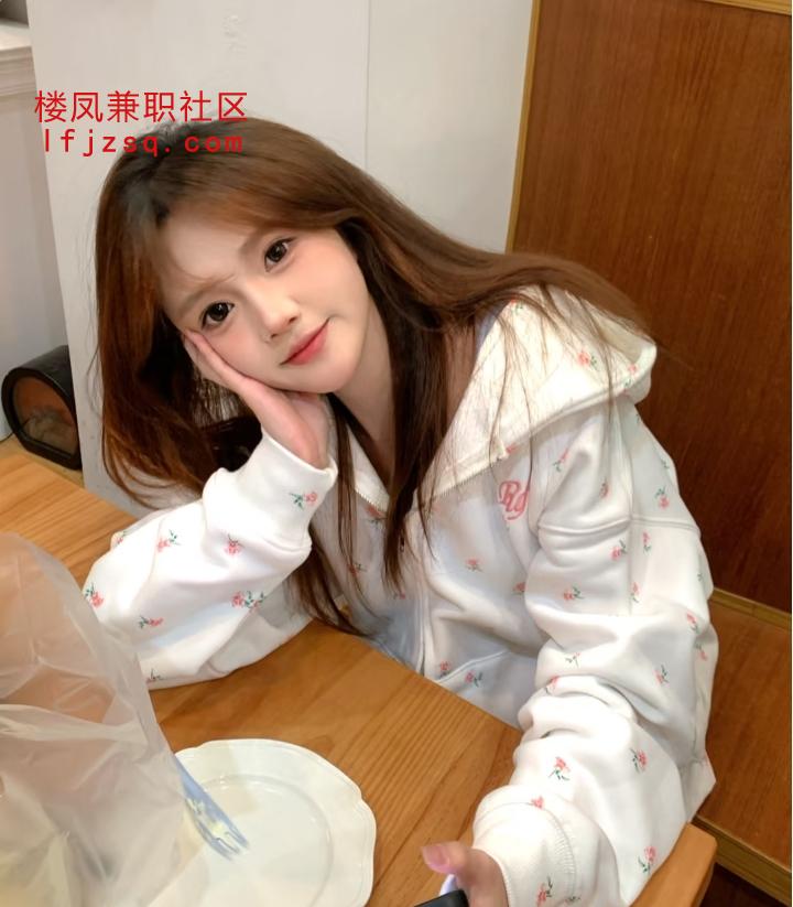 嫩妹紧致多汁鲍超爽干爆