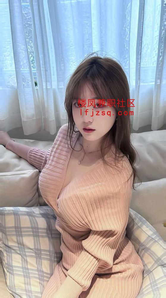 喀什市甜美青春粉嫩学生刚下海太紧太粉嫩