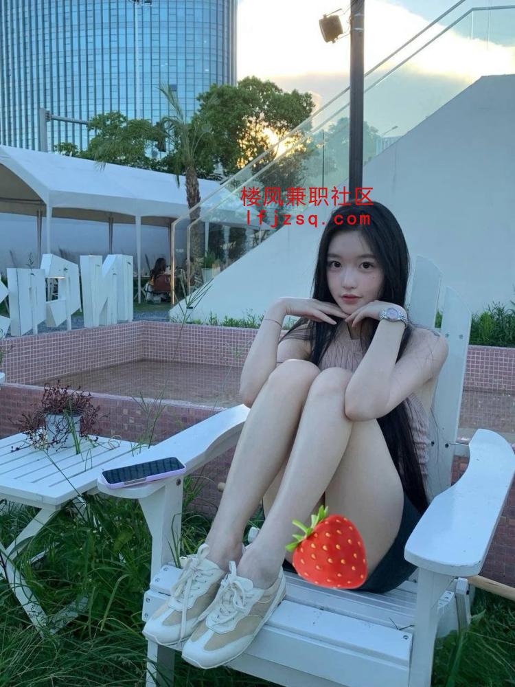 常德市《高端清纯》学生妹粉嫩B紧刚下海，空姐，萝莉，少女，少妇，自带公寓，可无套内射，（注赠送伟哥）