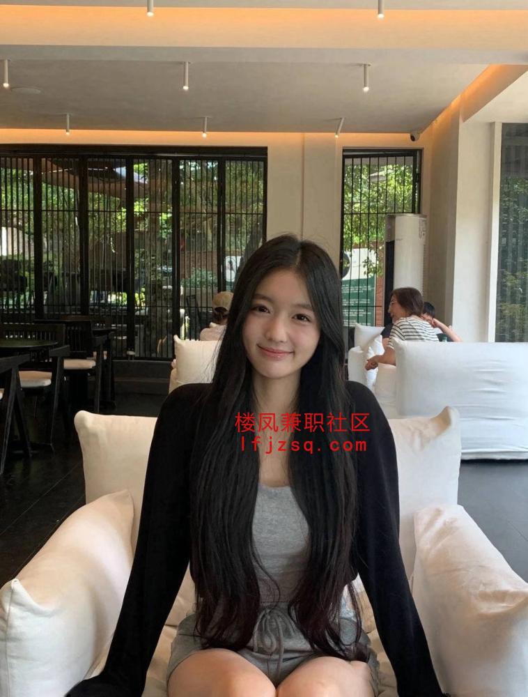 常德市《高端清纯》学生妹粉嫩B紧刚下海，空姐，萝莉，少女，少妇，自带公寓，可无套内射，（注赠送伟哥）