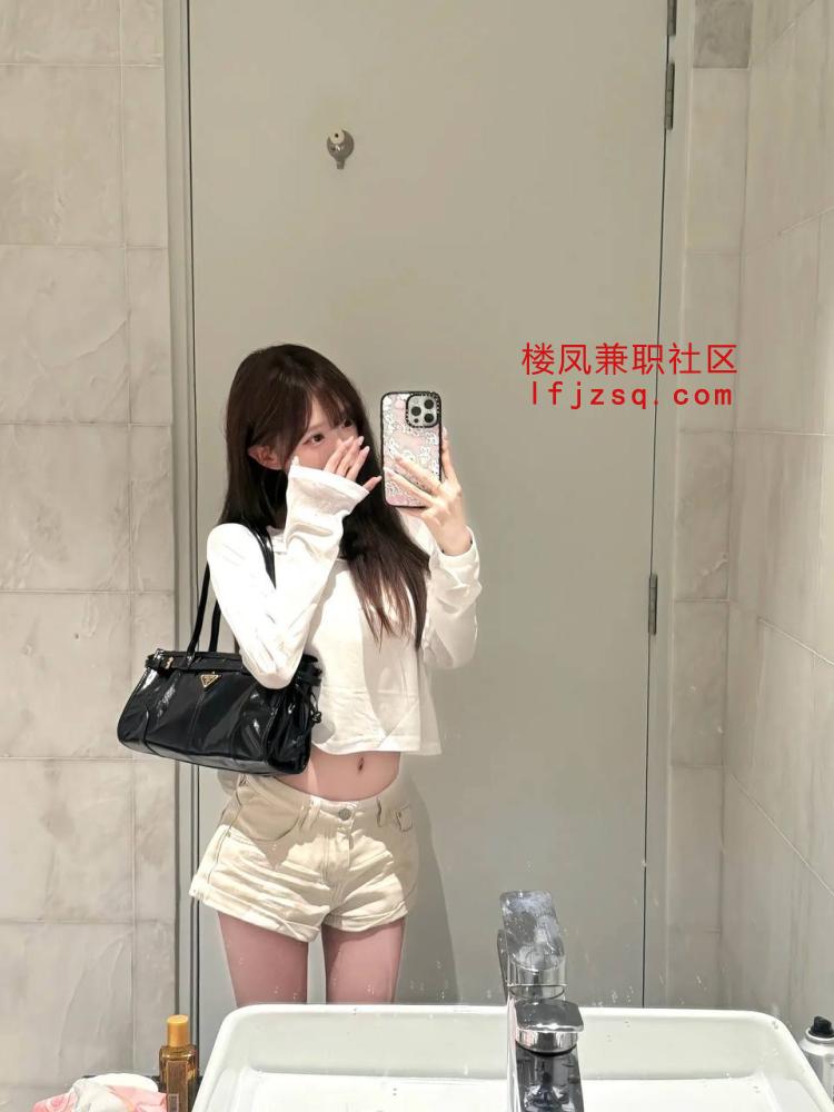 张家界性欲超强的小少妇做感超绝