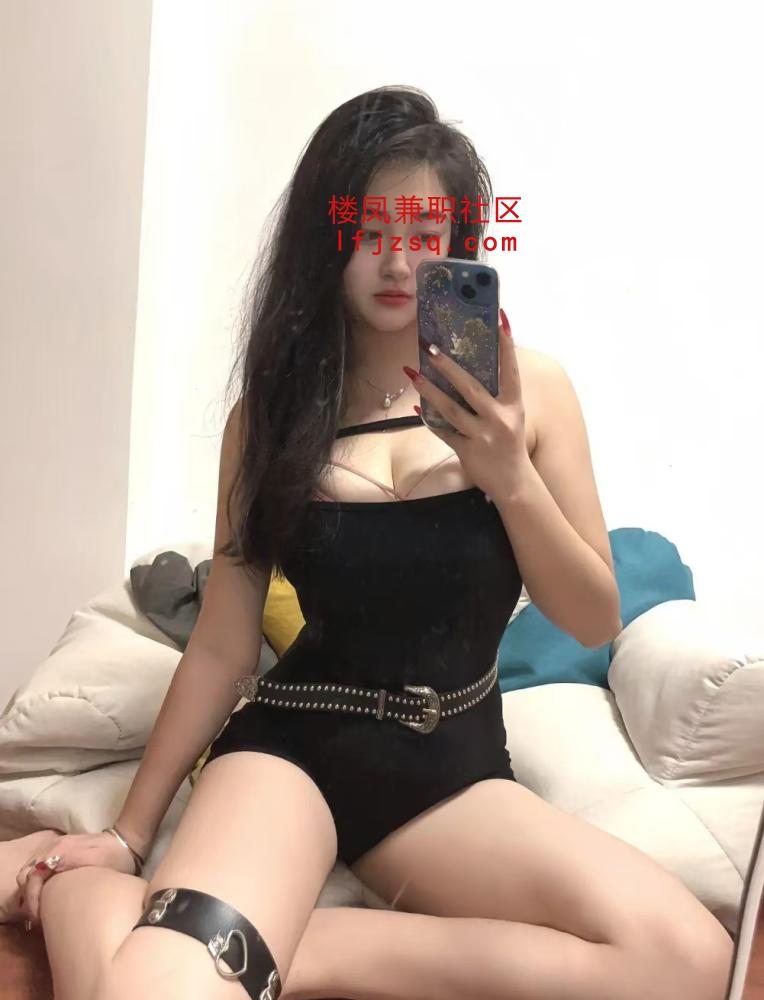 二十出头的嫩货