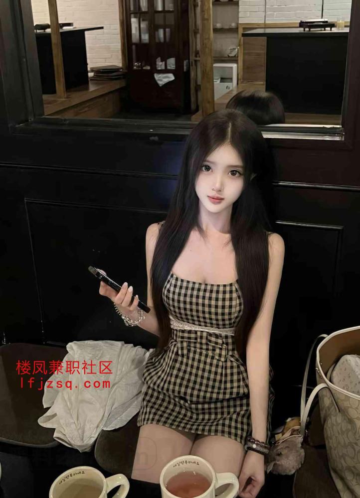 性感黑丝粉嫩多汁丰满御姐兼职可约
