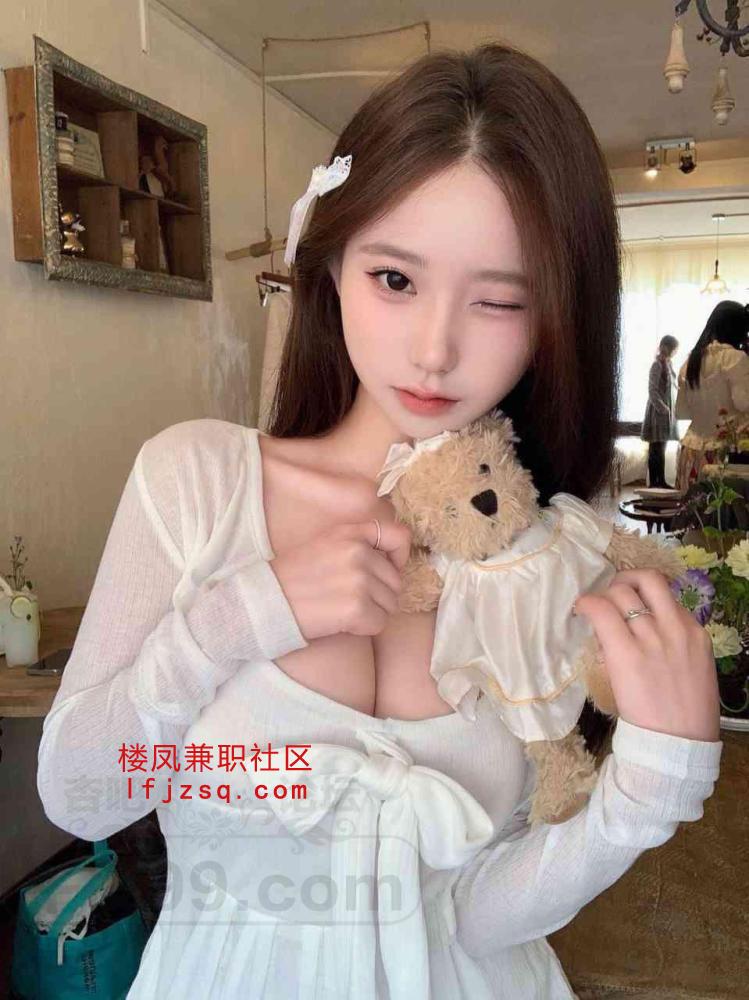 翘臀奶香味御姐猛插