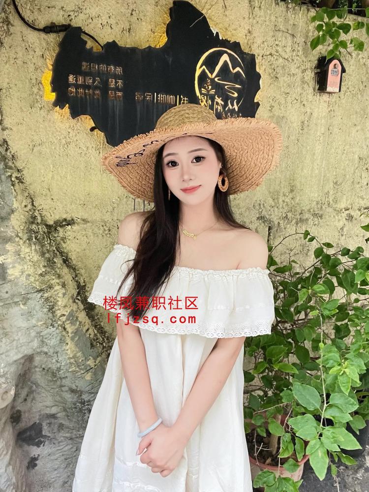 长腿黑丝御姐