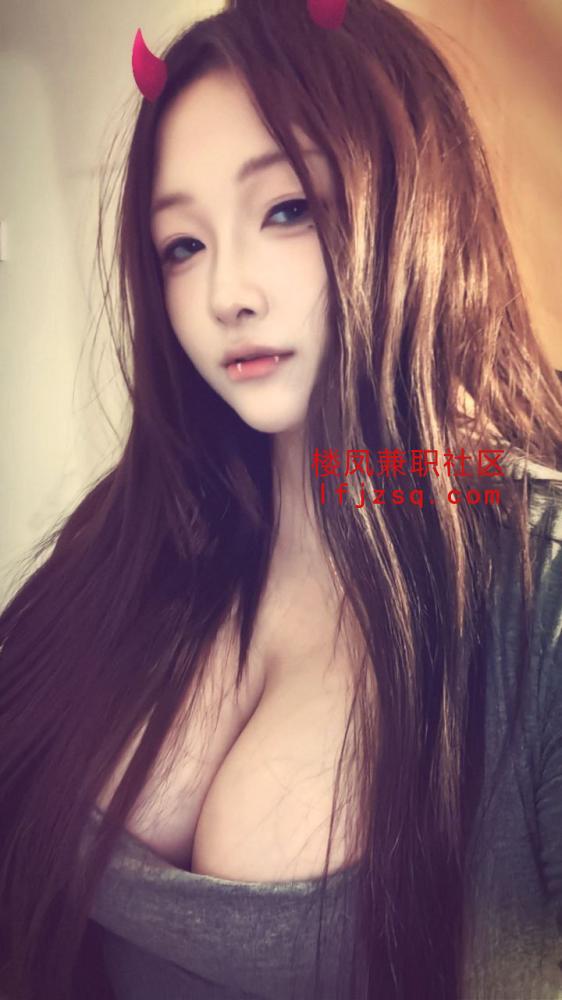 模特般身材好胸器巨乳女优