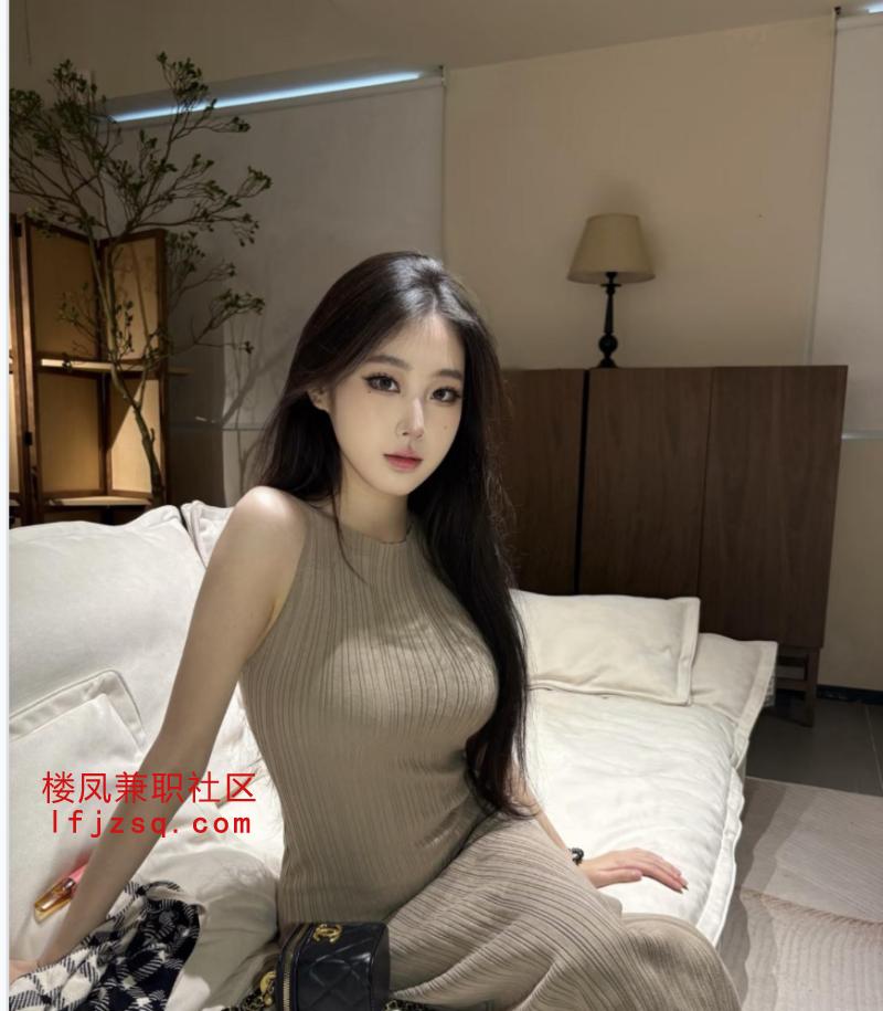 南宁市妹妹不穿内衣骚逼水多年轻有活力