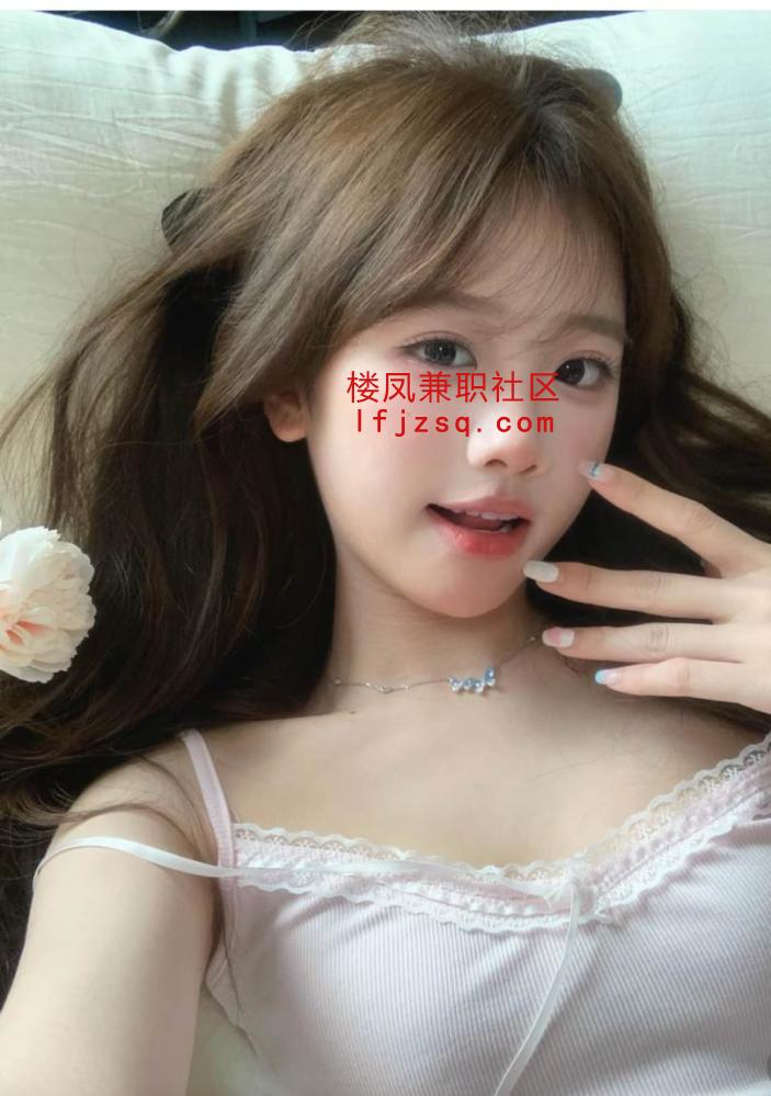 甜美纯欲学生萝莉刚下海不久值得一试