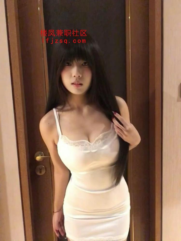 贵州白嫩情趣，性感御姐型