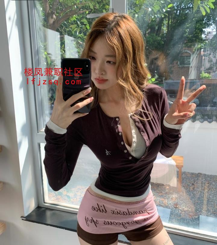 D奶小少妇逼痒来兼职刚下海...