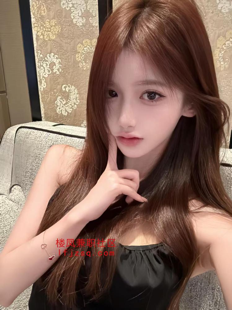 新鲜出炉妹子，操到高潮会叫爸爸可上门