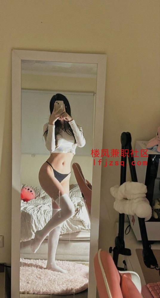 丰满潮喷水妹妹