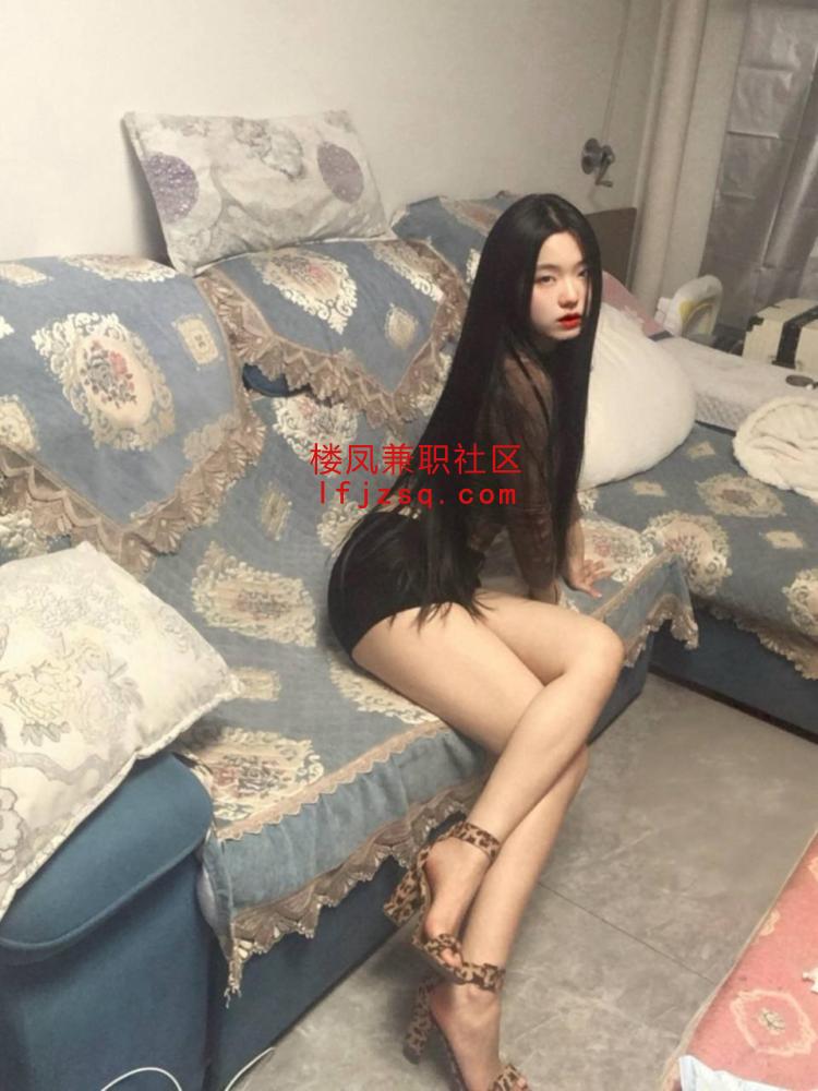白月光大长腿气质纯欲小姐姐