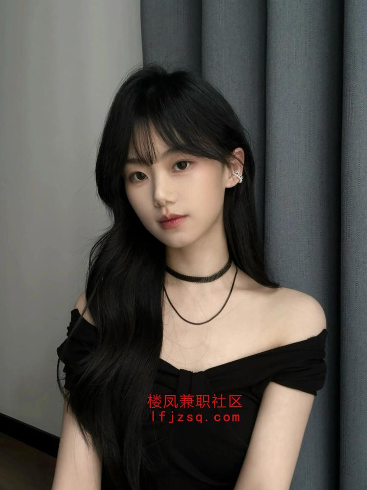 嫩妹小逼穴很紧全程娇嗔不停