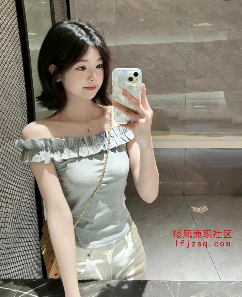 小嫩逼操起来真爽，水多耐操口活好