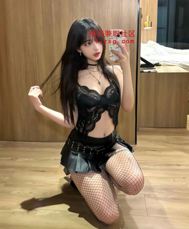 性感骚妹水润多汁服务好前后进入爽爆了