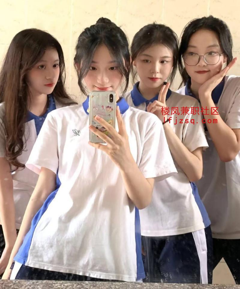 真的够青春粉嫩05后粉嫩学生刚破处下海不久