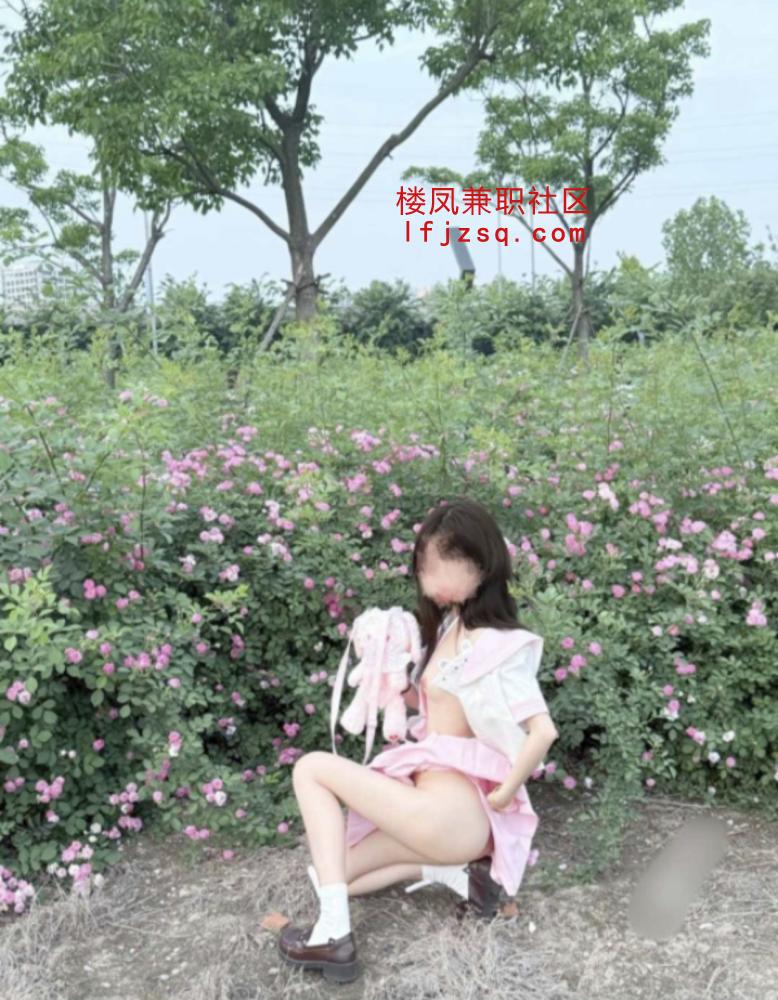 学生妹刚破处下海不久很紧很敏感容易夹吸高潮舒服