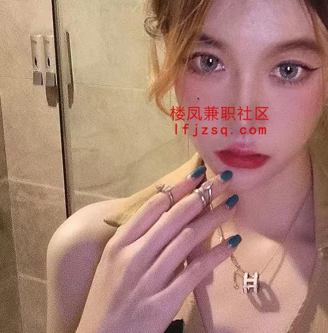 昆明热情白暂少女很养眼