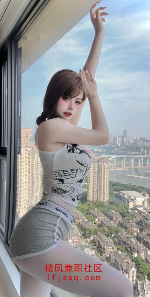 魅惑风情细腰大胸的兼职妹妹童颜巨乳