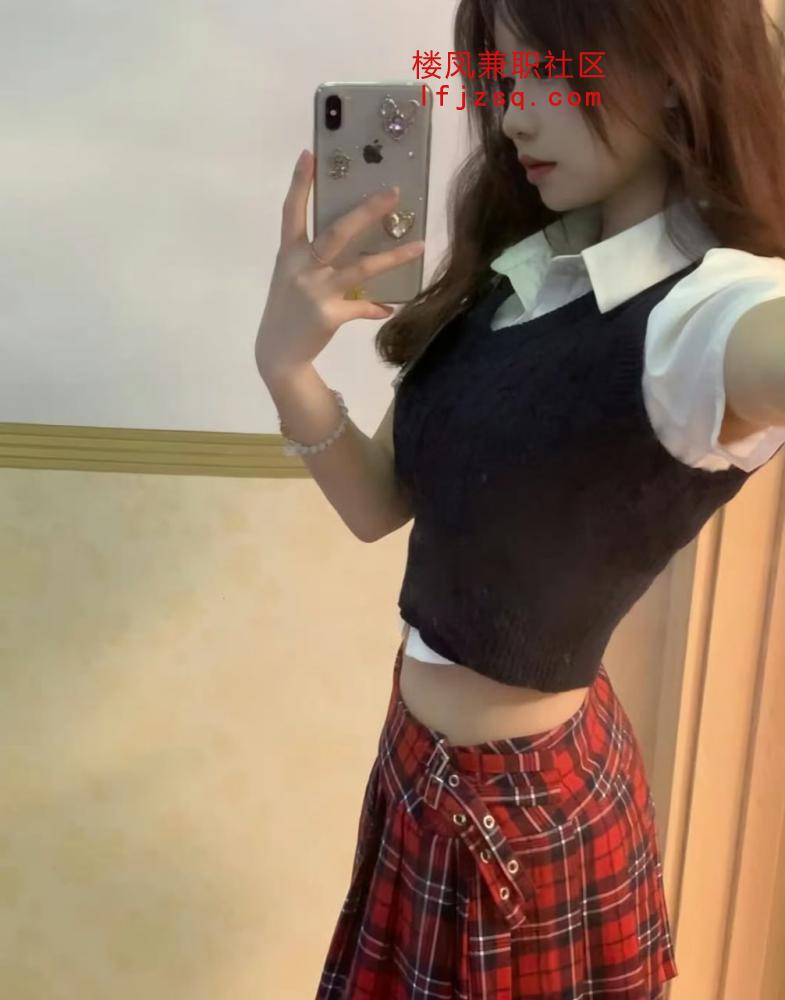 南充女孩逼紧活好水多三点粉嫩瘾大