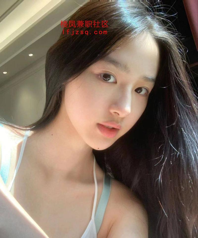 白虎大学生欠网贷无奈下海兼职