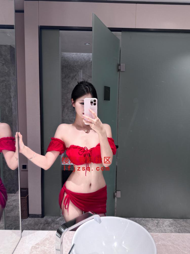 自营苗条粉嫩鲍鱼紧致感超强嫩妹(可外出不提前收费)