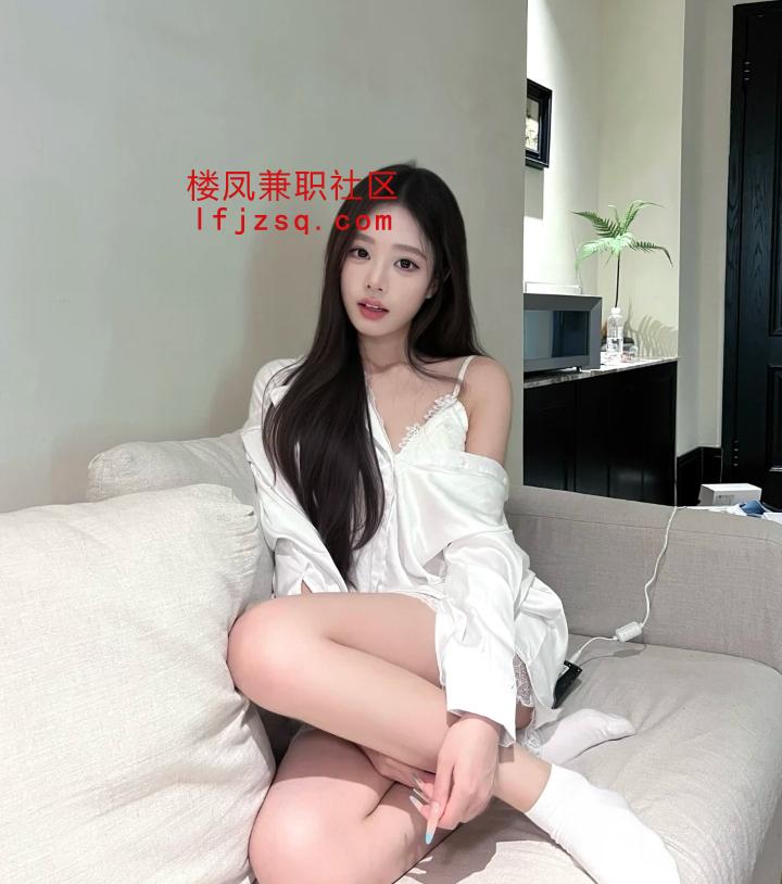 爱健身高质量榨汁机嫩妹，性感黑丝诱惑，可勾可舔