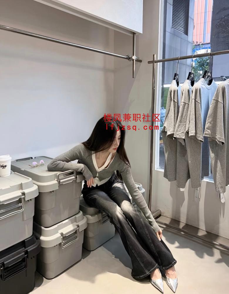 合肥高颜值浪女骚叫很刺激