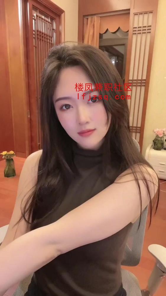 包头兼职情瘾少女粉嫩鲍鱼