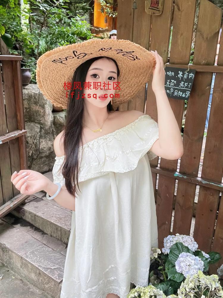 大胸黑丝御姐极致诱惑