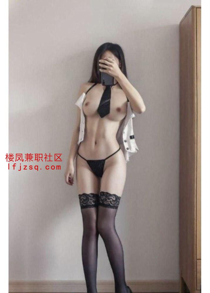 浦东长腿尤物放荡不羁配合各种姿势