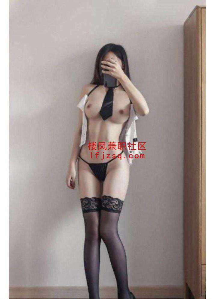 东丽区长腿尤物放荡不羁配合各种姿势