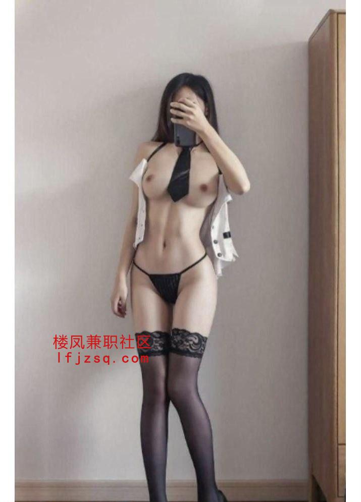 丹东长腿尤物放荡不羁配合各种姿势
