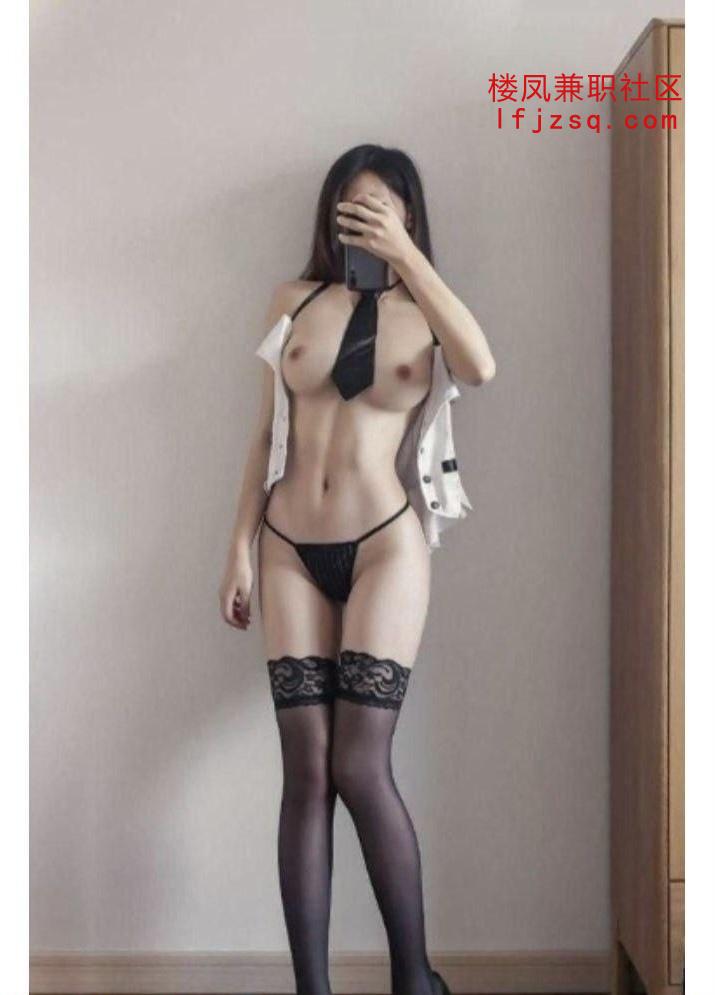 南湖长腿尤物放荡不羁配合各种姿势