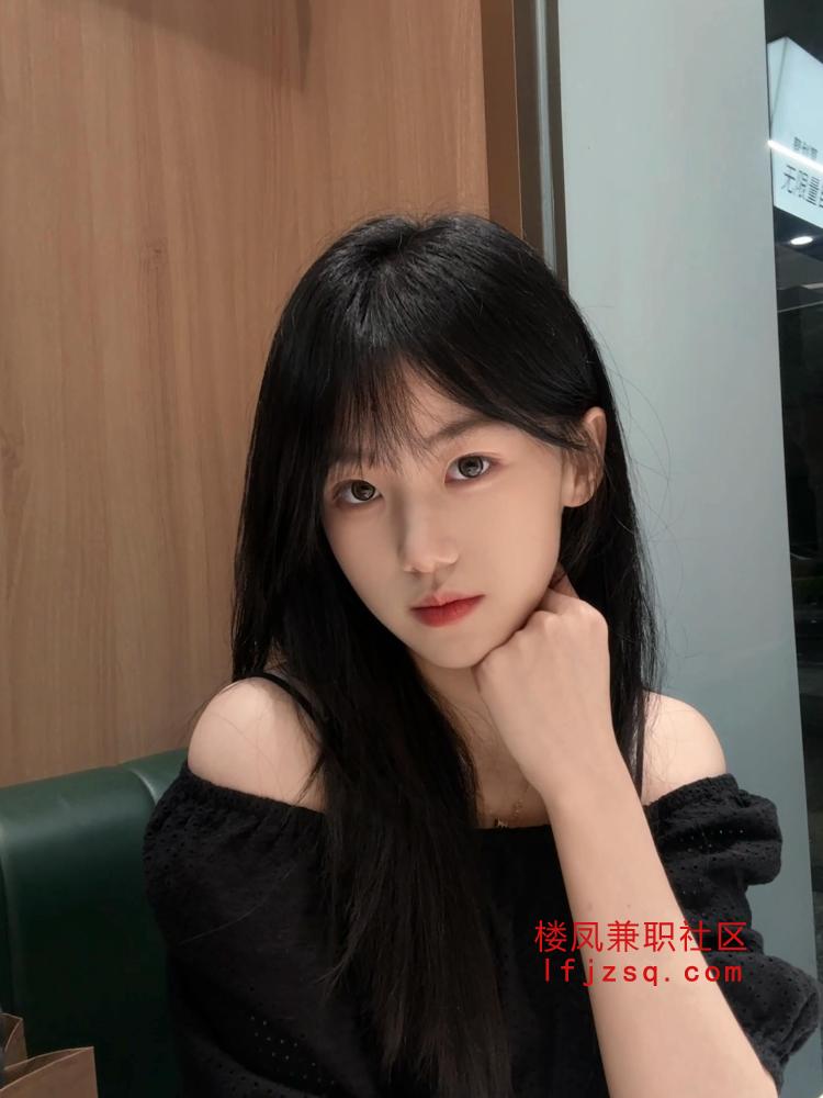 性感嫩妹好身材超粉超嫩