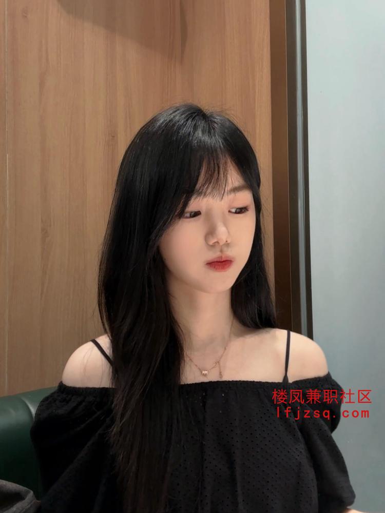性感嫩妹好身材超粉超嫩