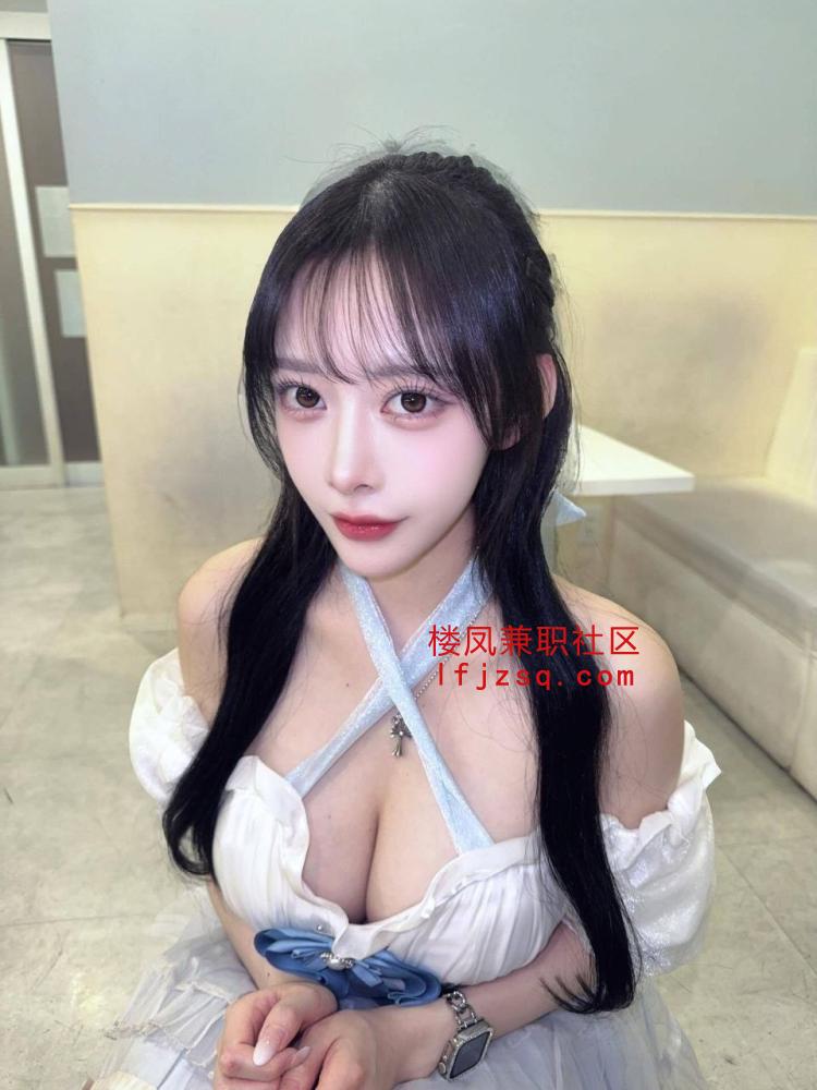 徐州颜值大奶白虎嫩妹〈提供私人公寓〉