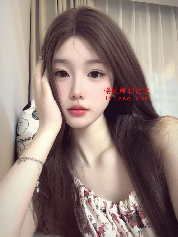 宁波清纯少女下海兼职赚钱粉鲍鱼多水易高潮